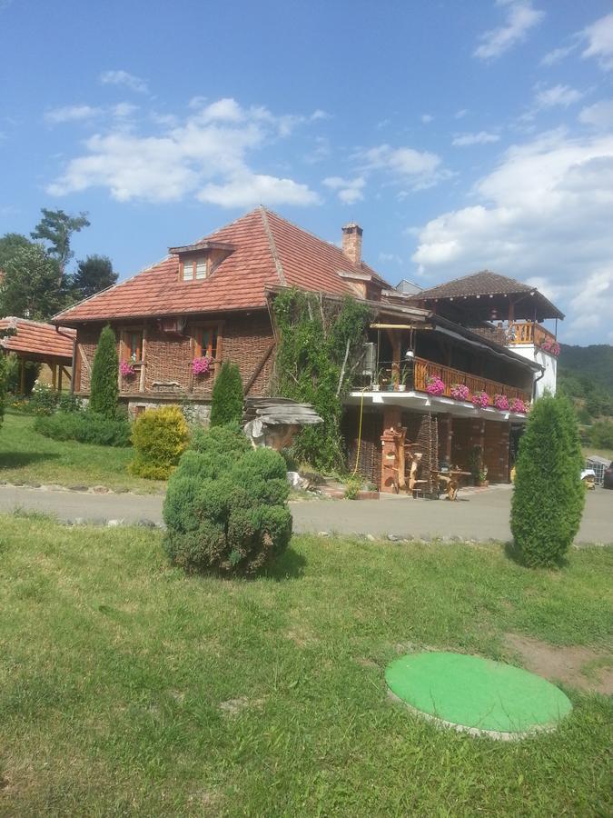 Inn Cakmara Raška Eksteriør bilde
